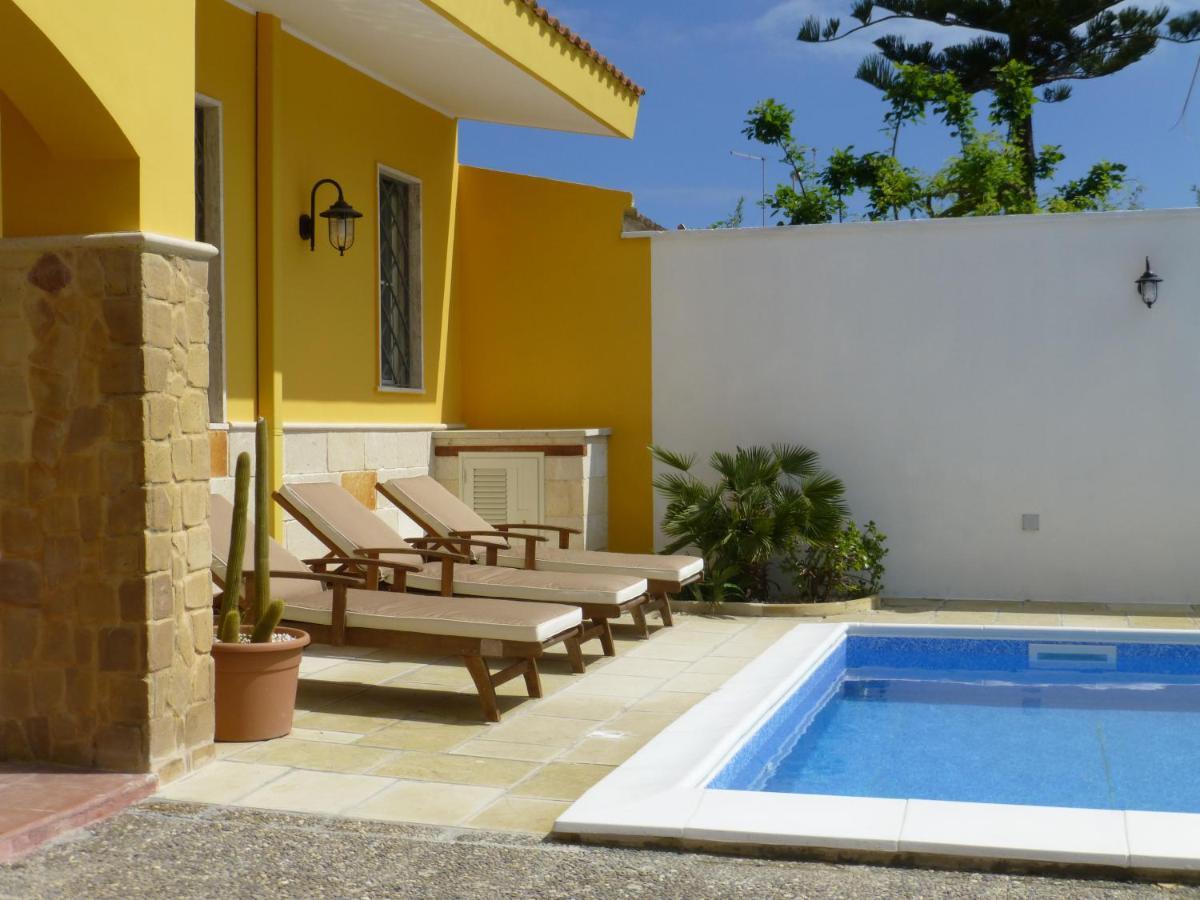 Villa Suzannah Lendinuso Exteriér fotografie